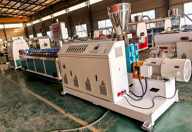 రబ్బరు సోకర్ గొట్టం తయారీ యంత్రం